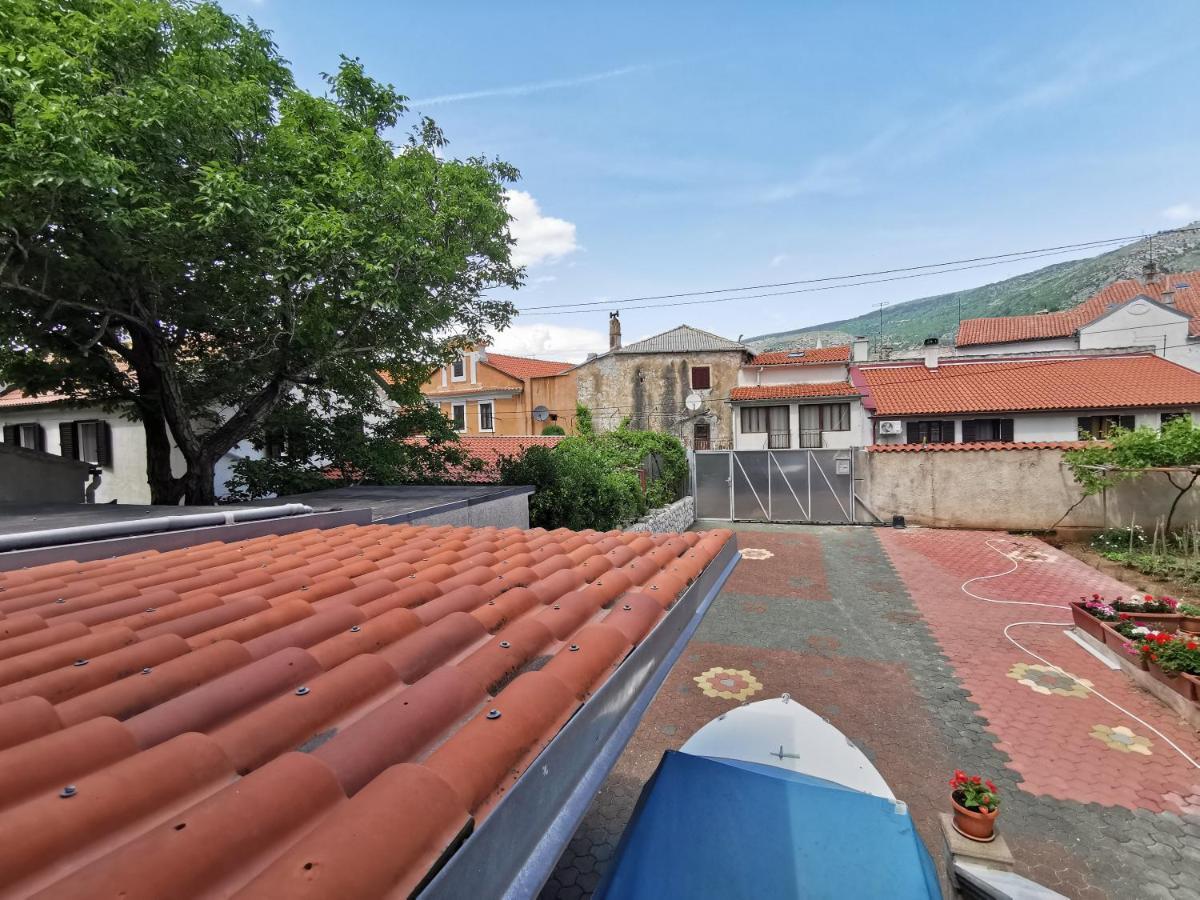 Apartman Pod Nehajem Appartement Senj  Buitenkant foto