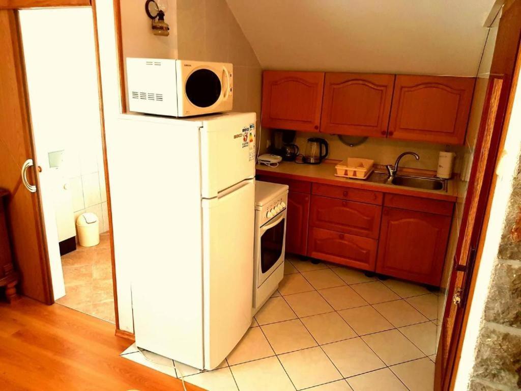 Apartman Pod Nehajem Appartement Senj  Buitenkant foto
