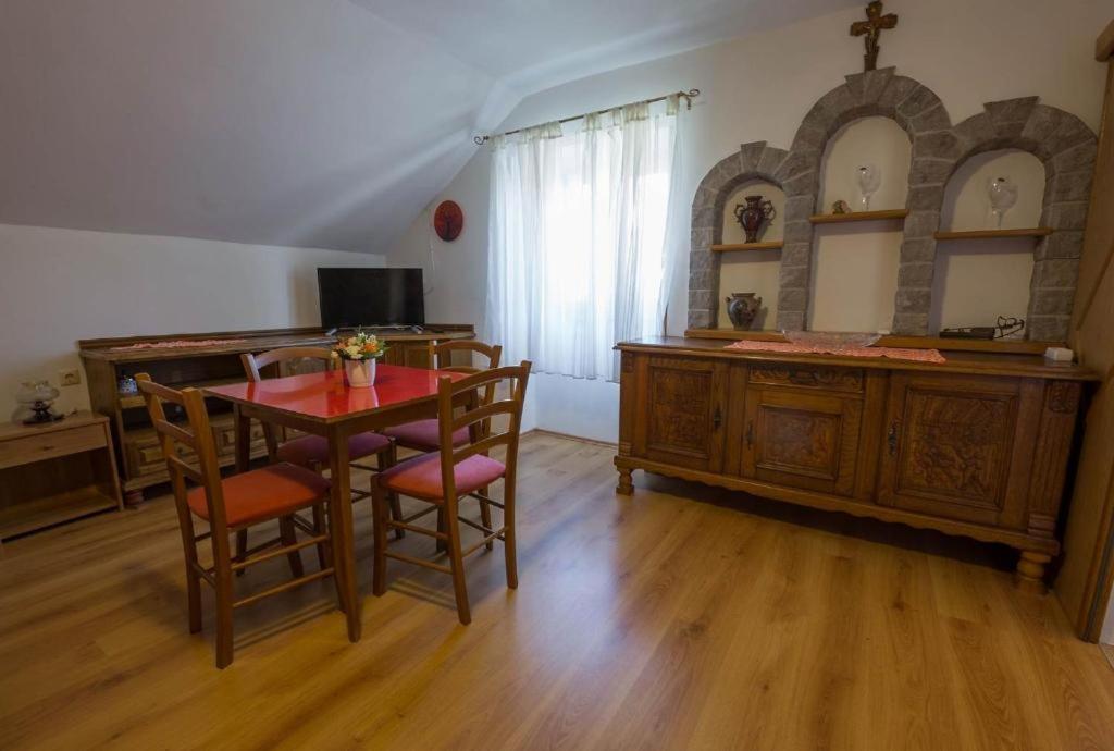 Apartman Pod Nehajem Appartement Senj  Buitenkant foto