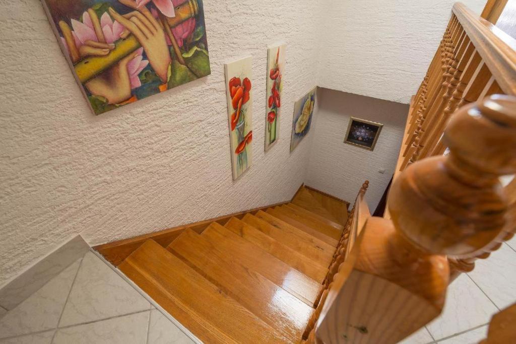 Apartman Pod Nehajem Appartement Senj  Buitenkant foto